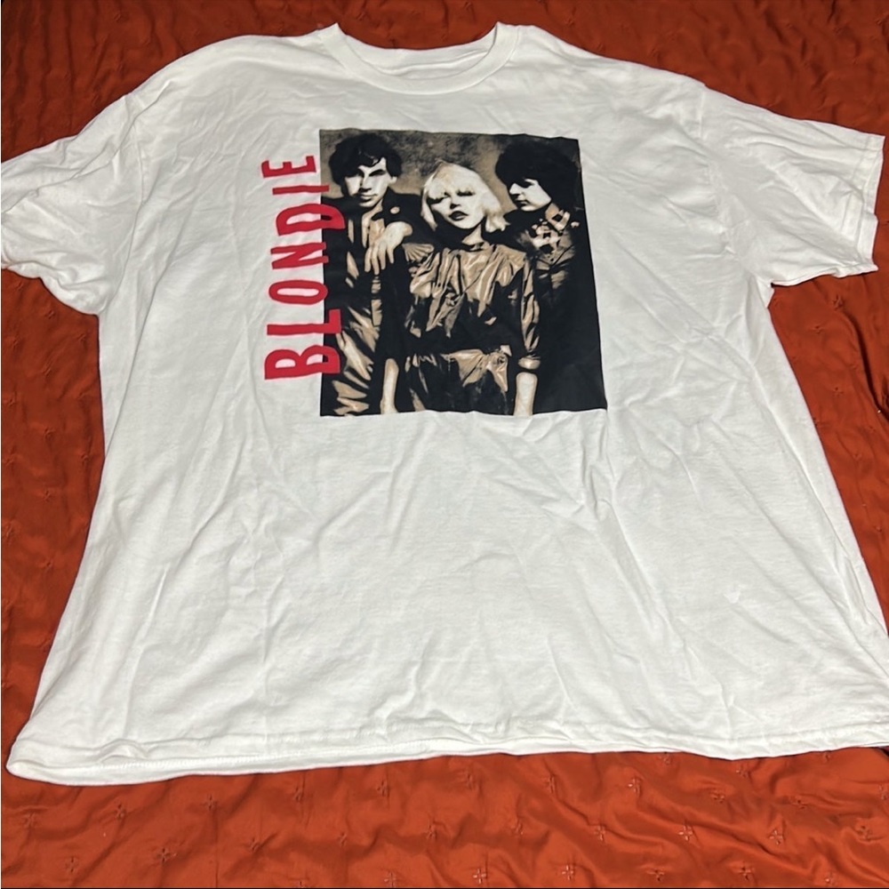Plus size Blondie Tee 3X